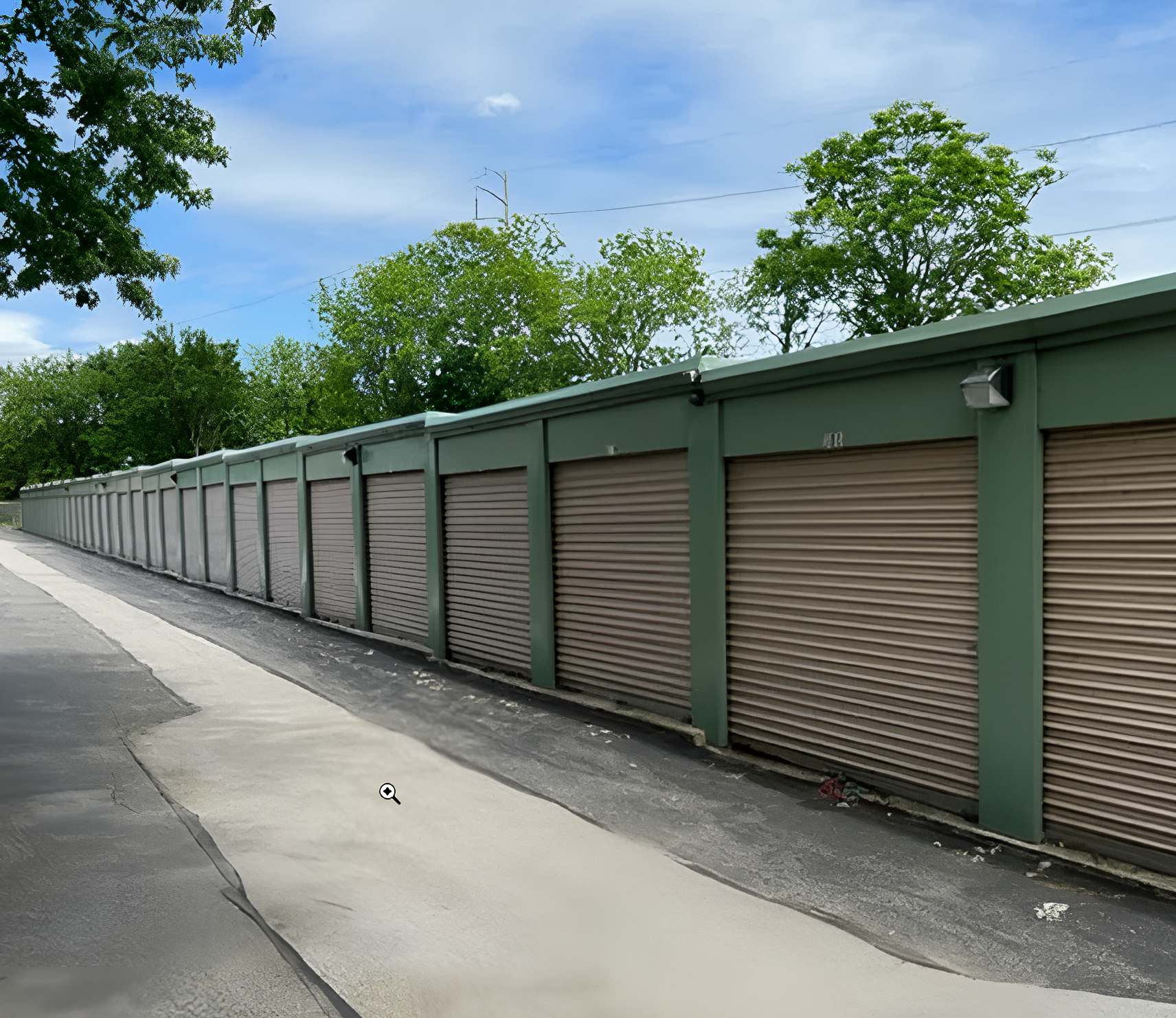 storage units in woodlyn